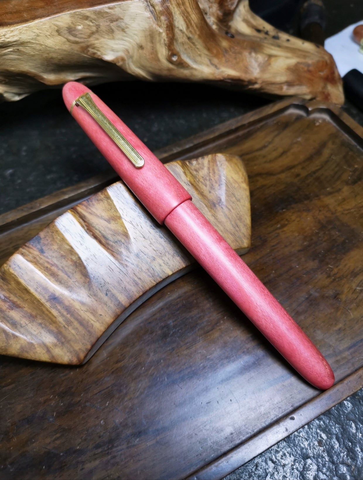 Pilot 743 Pink Ivory Dream（made from Pink Ivory Wood）