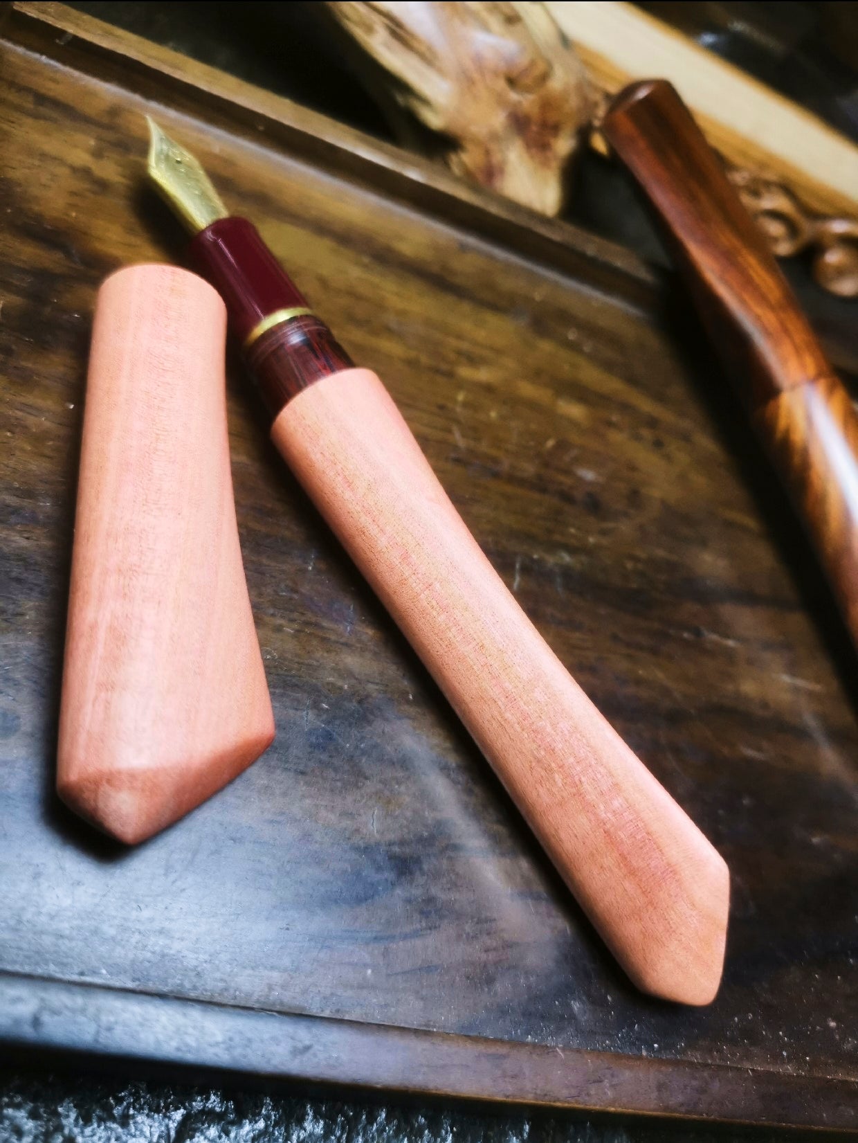 Pilot 743 Pink Ivory Dream（made from Pink Ivory Wood）